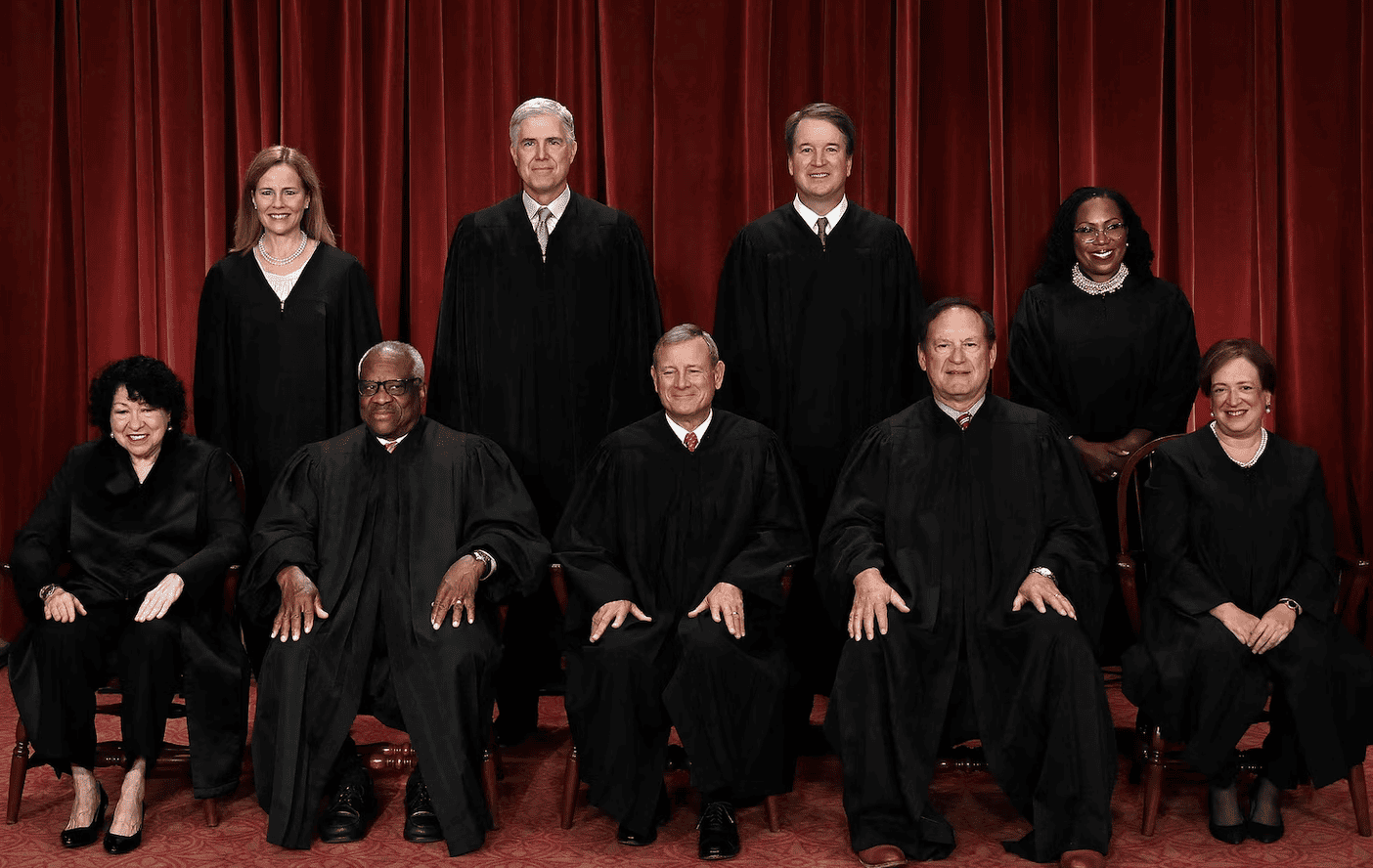 Cittadinanza sotto attacco: la Corte Suprema smonta la linea di Trump sullo ius soli