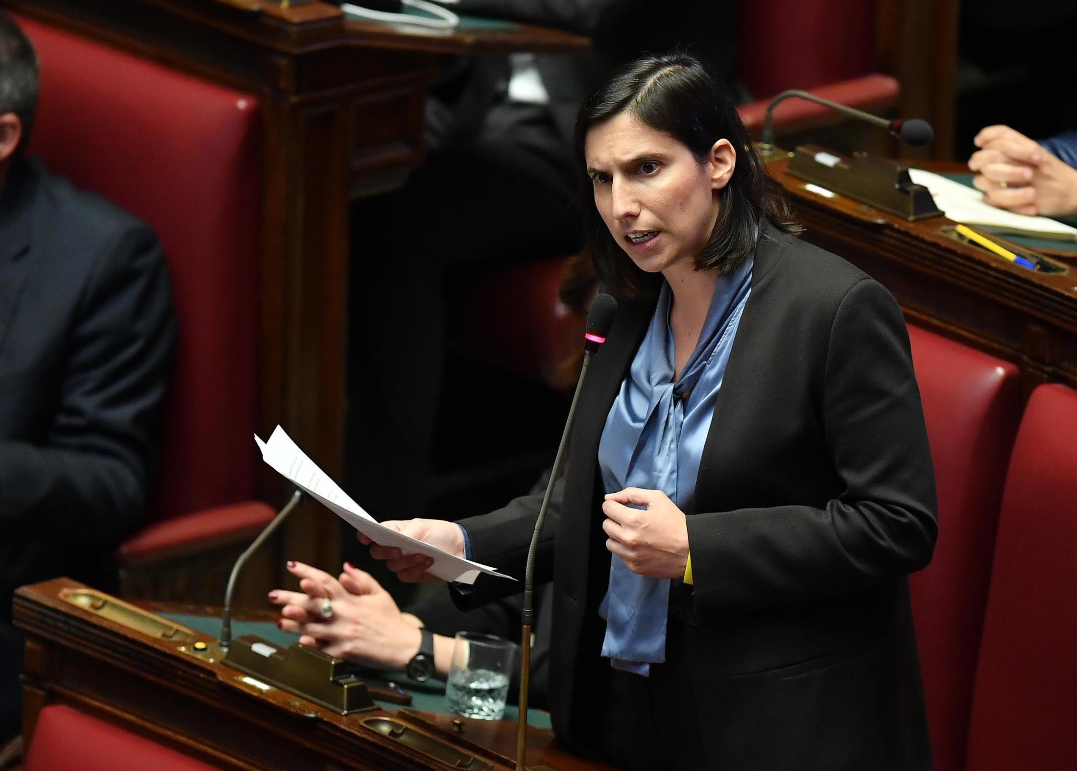 Schlein attacca Meloni: "Avete sfidato la Costituzione e perso, volevate dare a Trump il Nobel per la pace..."