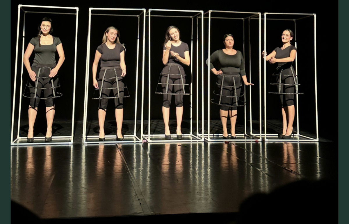 Le Lila - Bambole da collezione - Primavera dei teatri - recensione di Alessia de Antoniis