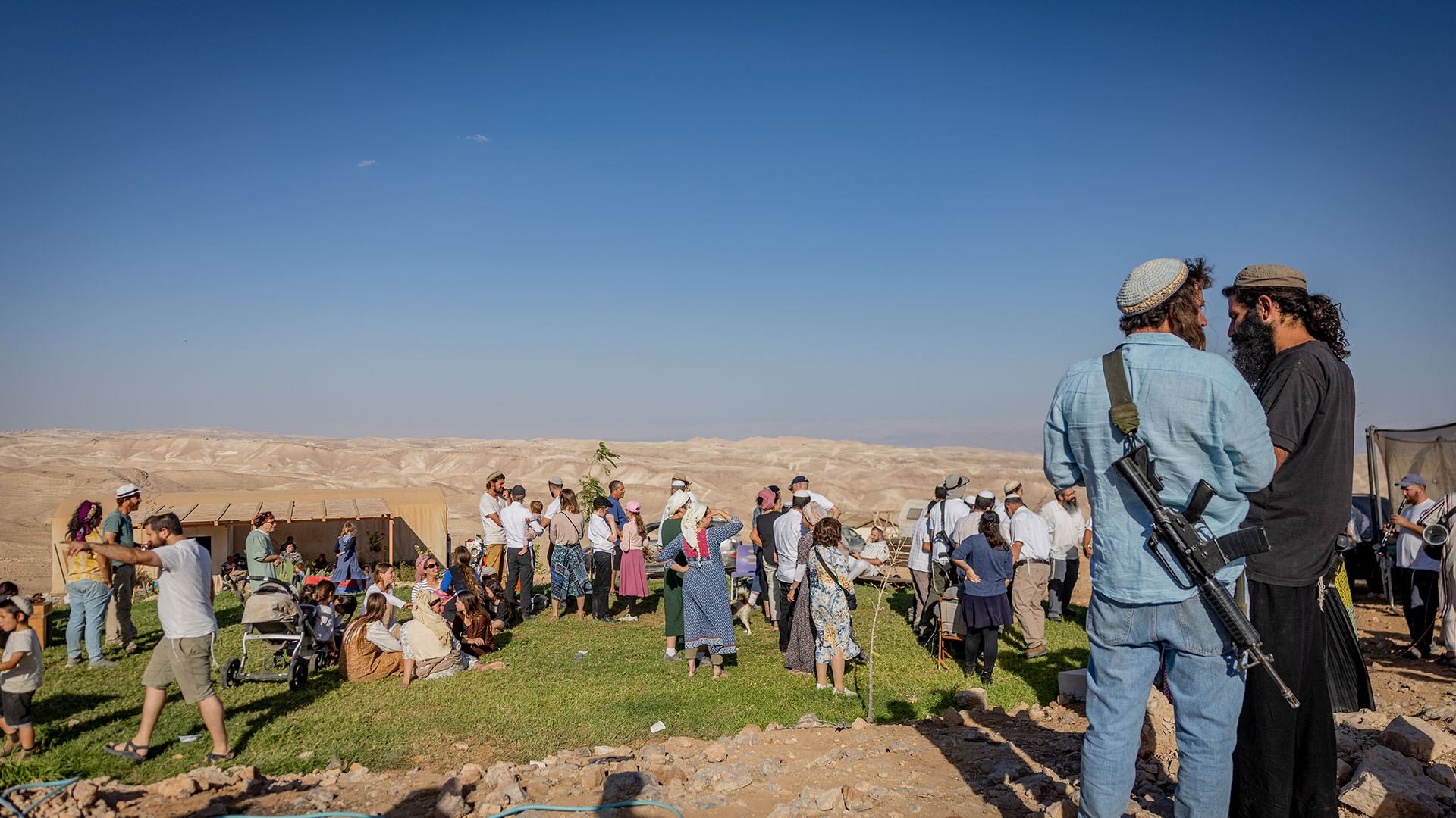 Cisgiordania, arresti e violenze dei coloni: l&rsquo;occupazione israeliana sprofonda in una spirale sempre pi&ugrave; tragica