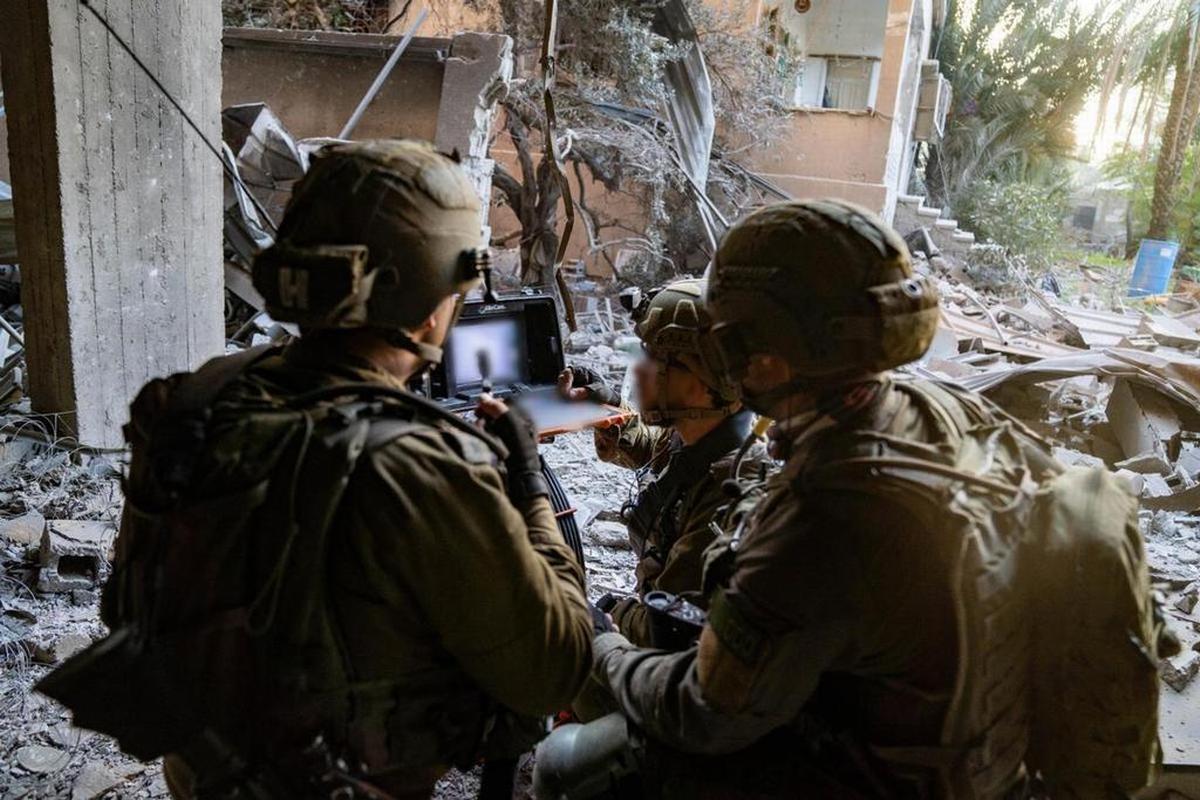Israele usa la guerra per occupare altri 1.200 chilometri quadrati di territori tra Gaza, Libano e Siria
