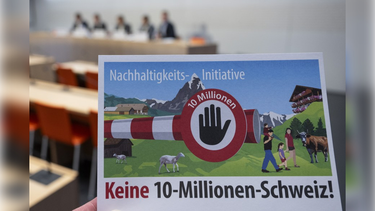 La Svizzera respinge il referendum anti-immigrazione dell'Udc