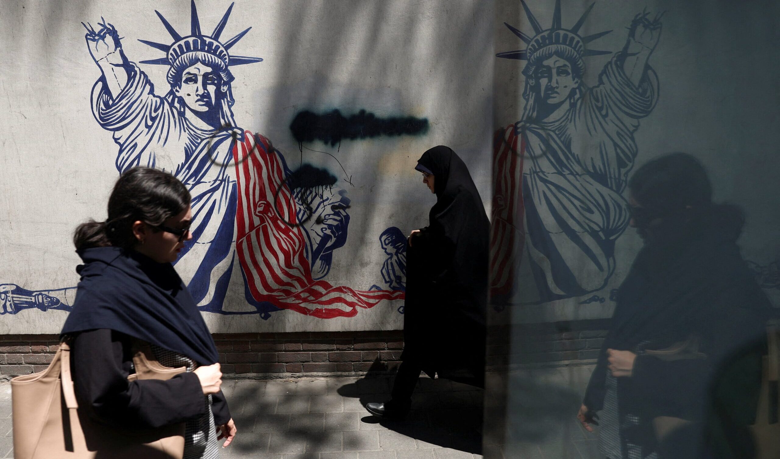 L'Iran negozier&agrave; ancora ma fa sapere che non si fida delle promesse degli Stati Uniti