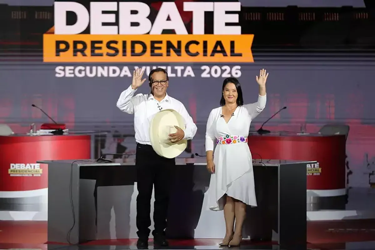 Il Per&ugrave; torna al voto per il ballottaggio: &egrave; sfida serrata tra Fujimori e S&aacute;nchez