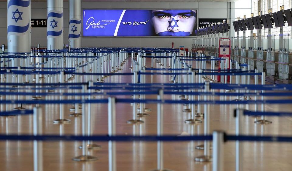 Israele ferma e deporta la giornalista francese che si occupa di ci&ograve; che accade nei territori palestinesi occupati