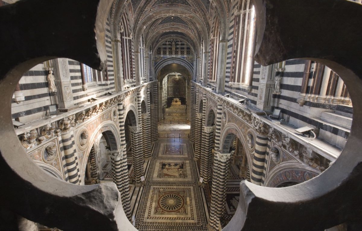 Da oggi la scopertura straordinaria del pavimento del Duomo di Siena
