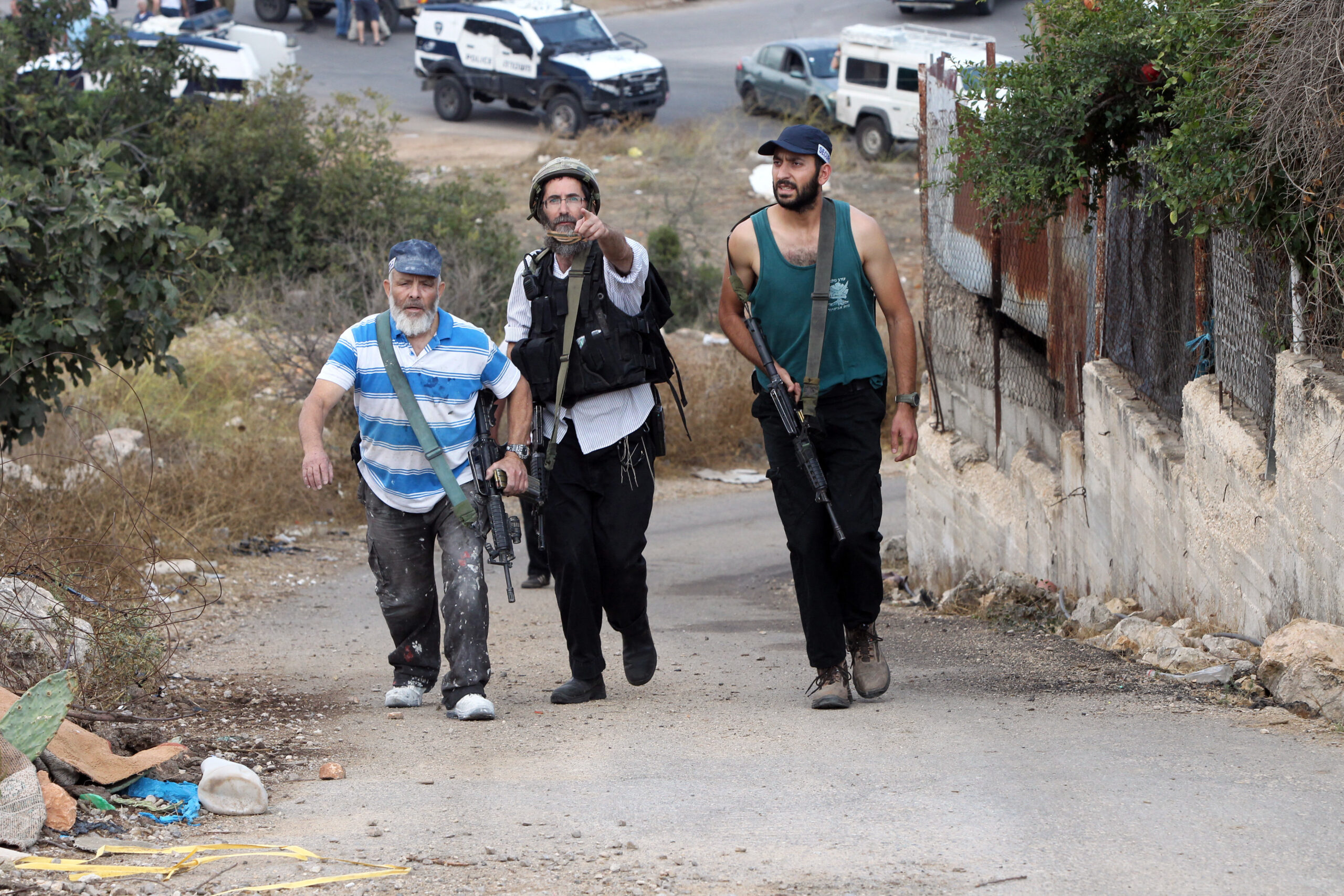 Cisgiordania, coloni scatenati: 30 attacchi contro i palestinesi nelle ultime 48 ore Cisgiordania, coloni scatenati: 30 attacchi contro i palestinesi nelle ultime 48 ore