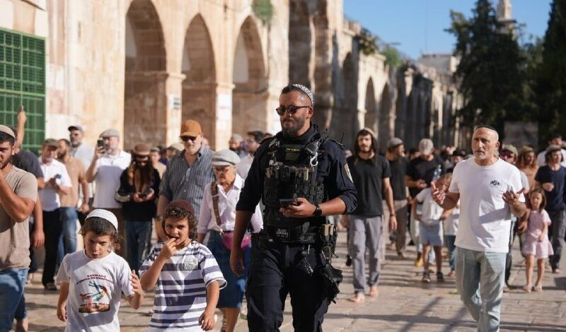 Nuova provocazione a Gerusalemme: 2.300 coloni guidati da Ben Gvir fanno irruzione della Moschea di al-Aqsa Nuova provocazione a Gerusalemme: 2.300 coloni guidati da Ben Gvir fanno irruzione della Moschea di al-Aqsa