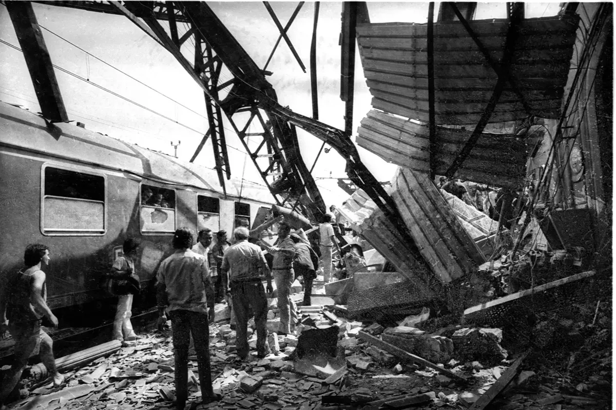 Bologna, 46 anni fa la bomba in stazione che provocò 85 morti e oltre 200 feriti