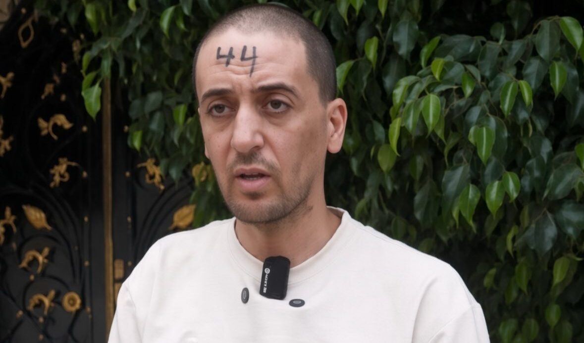 Cisgiordania, palestinesi marchiati con il numero 44: parlare di metodi nazisti è realta e non antisemitismo Cisgiordania, palestinesi marchiati con il numero 44: parlare di metodi nazisti è realta e non antisemitismo