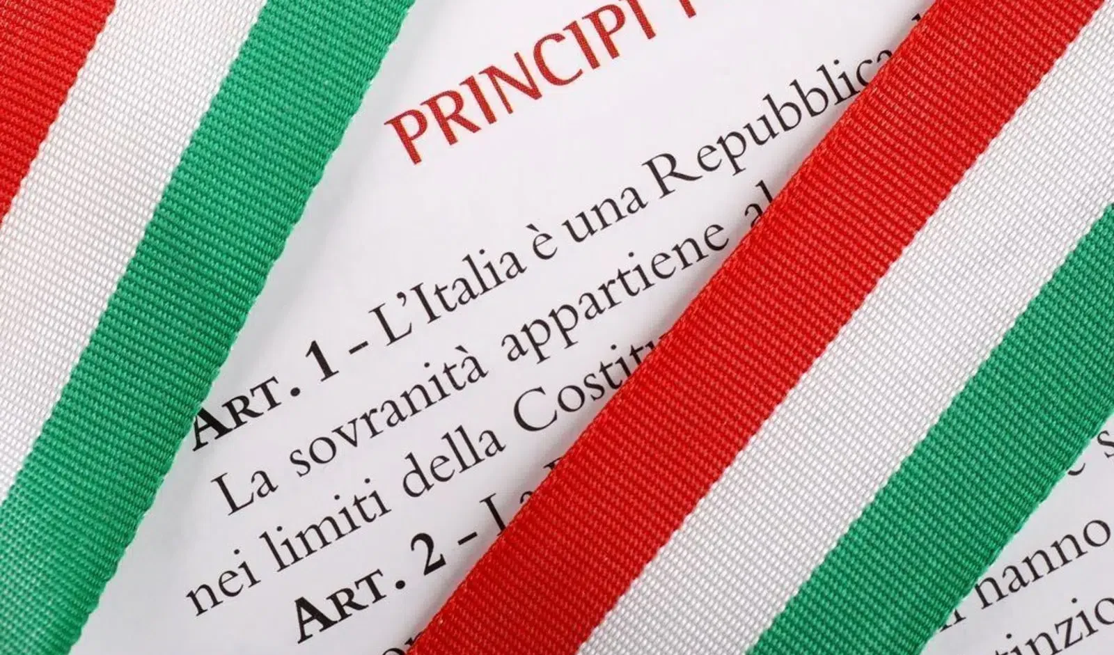 Non siamo davanti a una normale crisi politica: a rischio c'è la nostra stessa democrazia Costituzionale