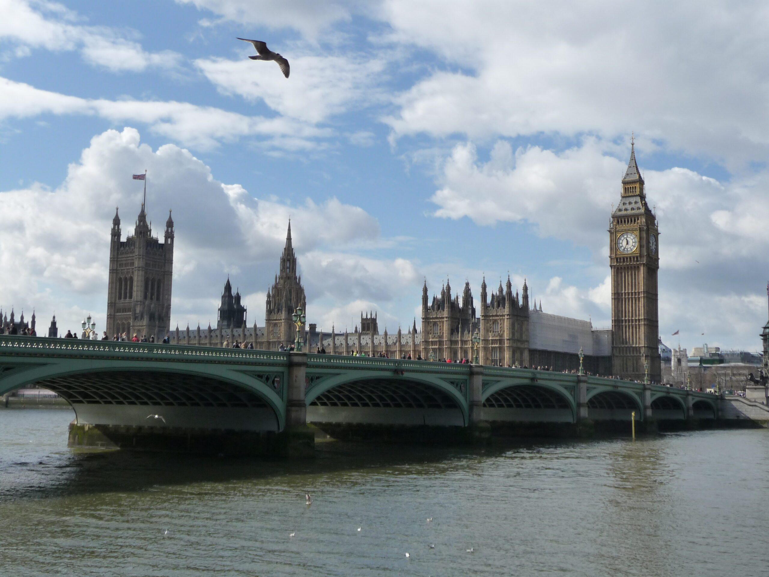 Londra Londra a piedi, il racconto di una capitale immensa senza perdere il gusto delle piccole scoperte