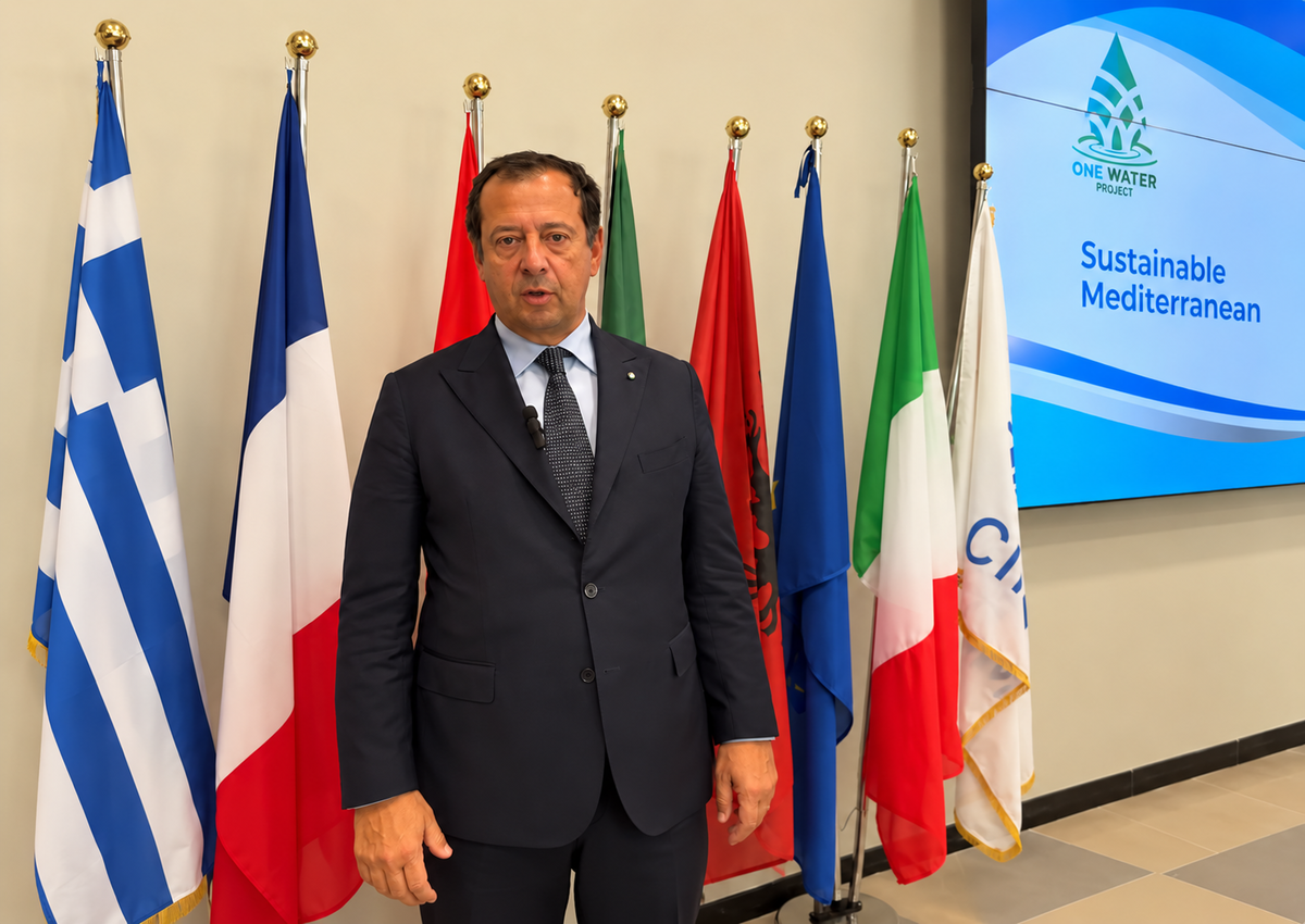 Marco Rago al Water Forum 2026 di Roma Marco Rago, inviato speciale del MAECI per le politiche internazionali dell’acqua, al Water Forum 2026 di Roma