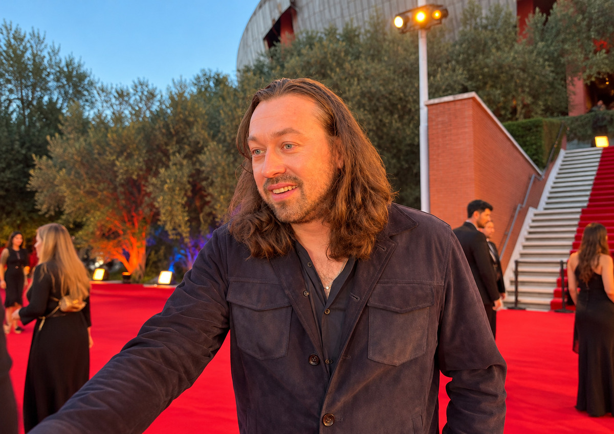 Simon Stone – Elisnor – red carpet – Festa del cinema di Roma-2 Simon Stone - Elisnor - red carpet - Festa del cinema di Roma - di Alessia de Antoniis