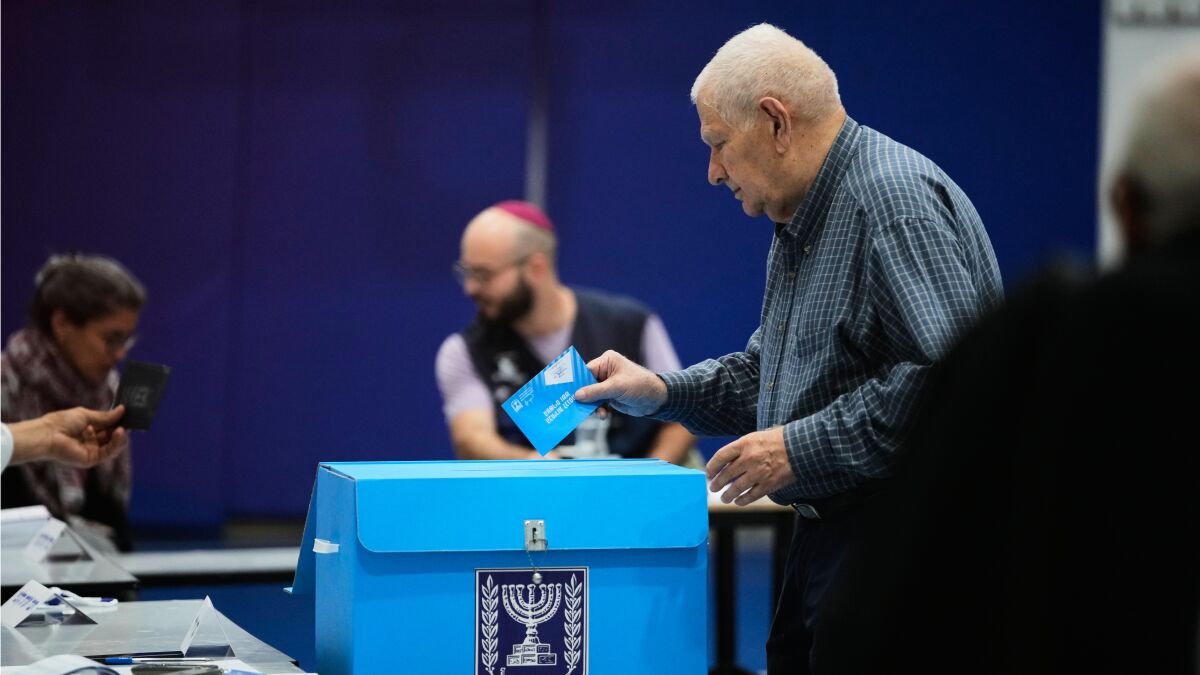 Israele, tra suicidio e nuovo inizio. Nel segno di "King Bibi" Netanyahu